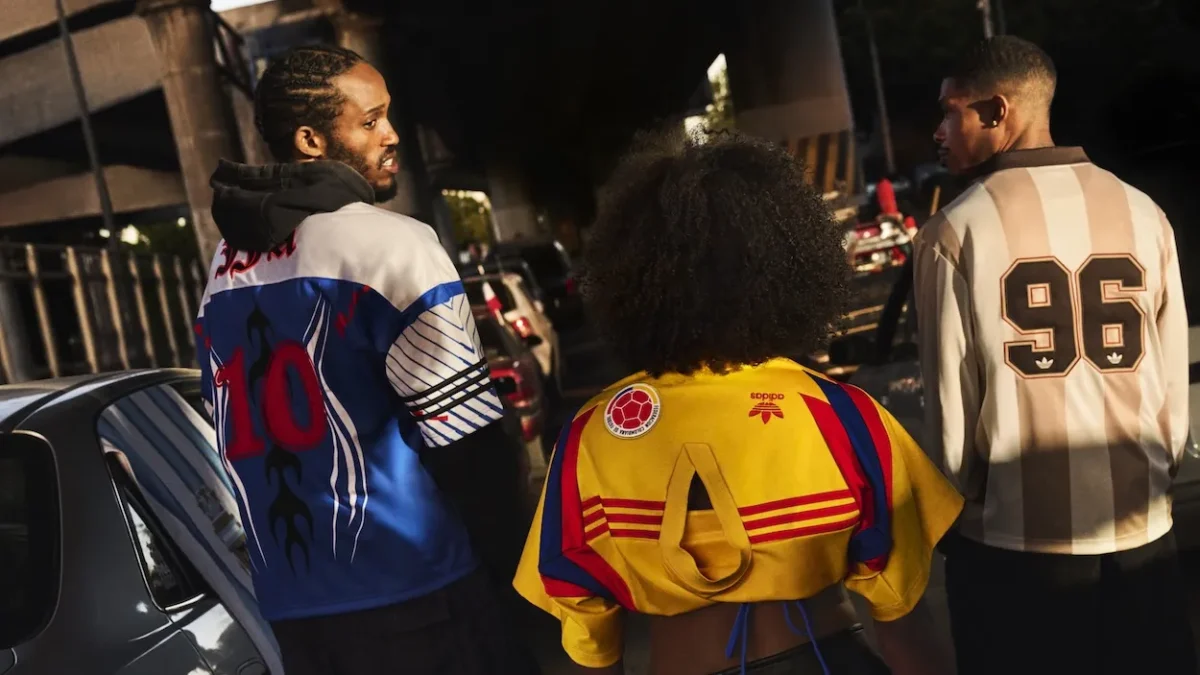 Adidas hồi sinh biểu tượng Trefoil tại World Cup 2026