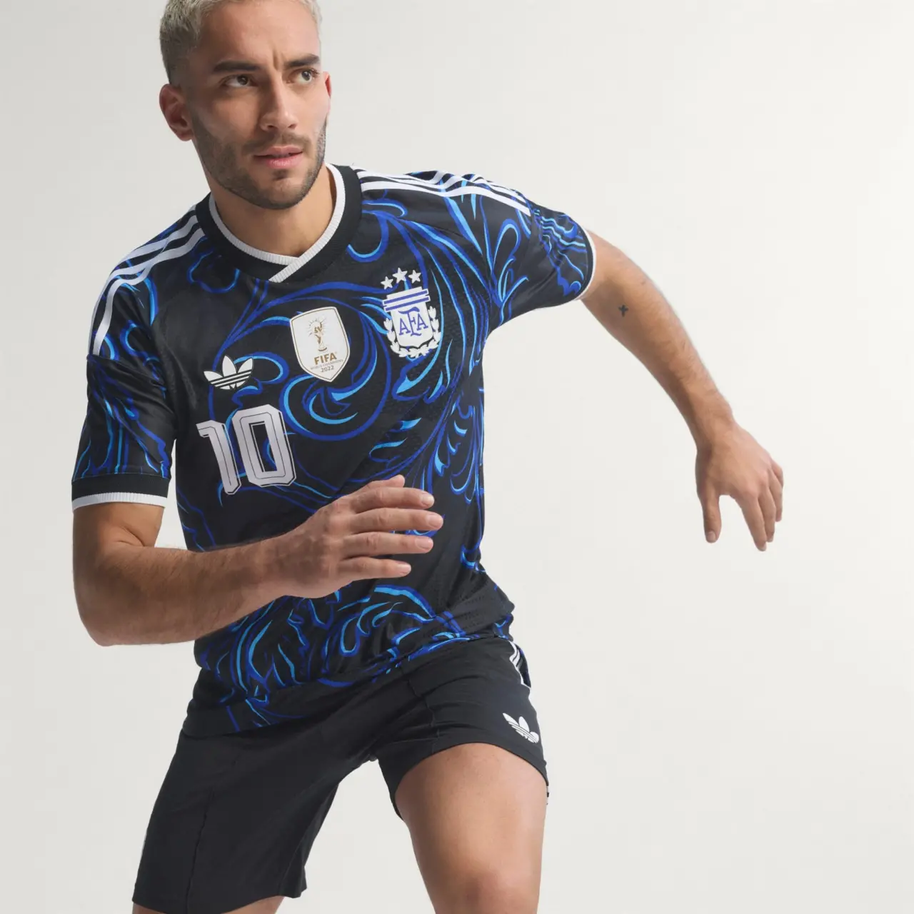 Alternative view of Áo Adidas Argentina 26 Away Messi Jersey KH3935