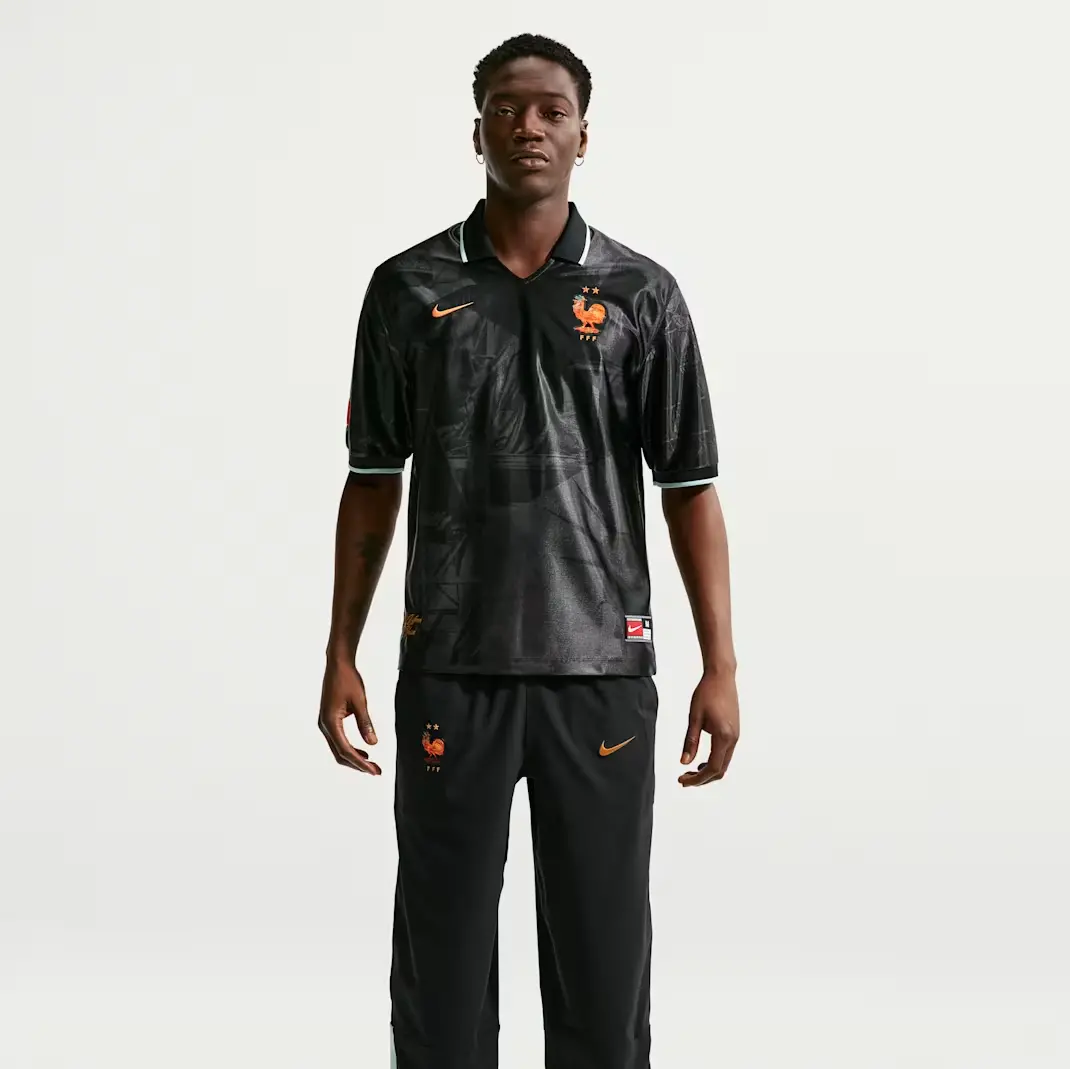 Alternative view of Áo Nike FFF Energy Dri-FIT Short-Sleeve Football 'Anthracite' IH1867-060