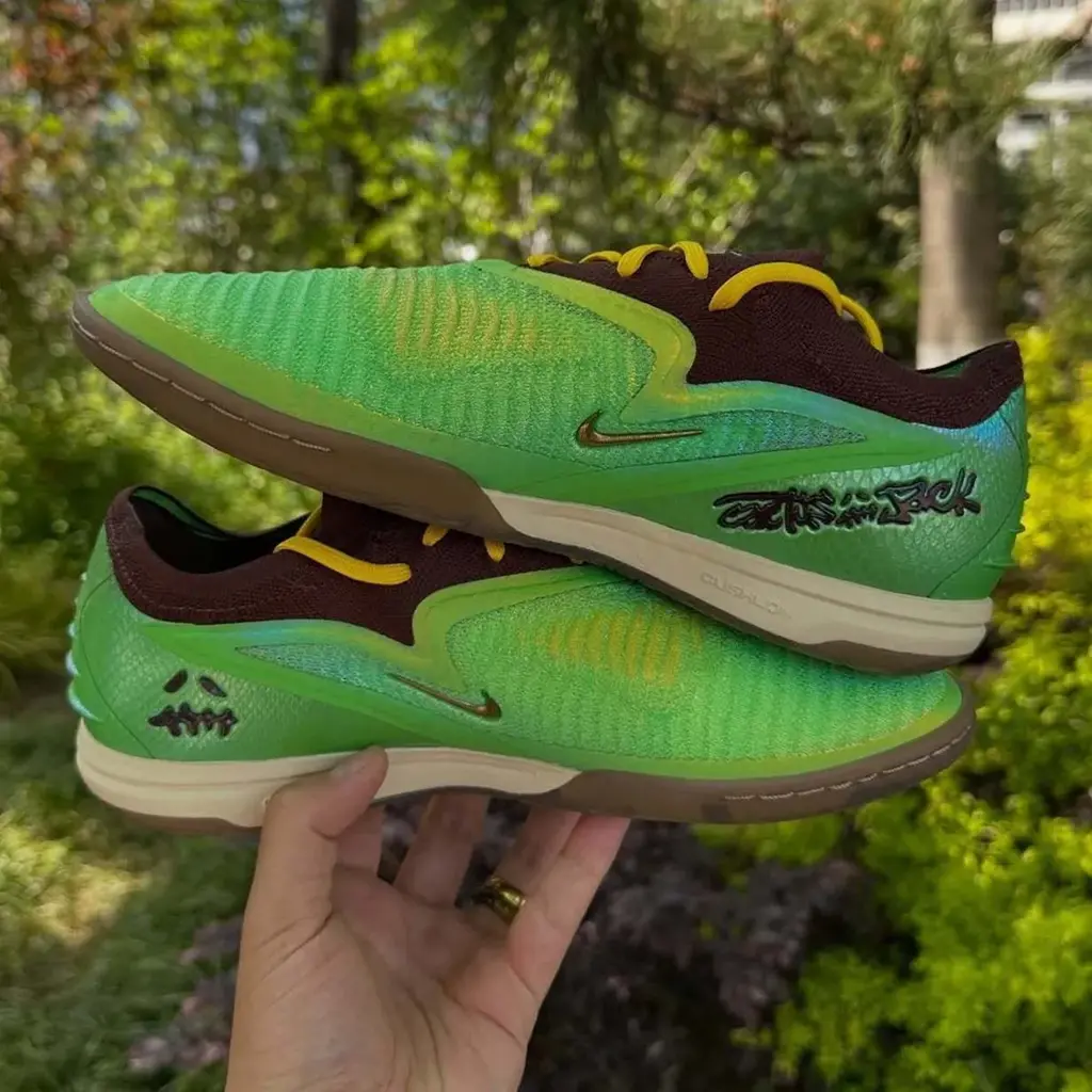 Alternative view of Giày Nike Phantom 6 Low Elite Travis Scott 'Brown Green' IV2037-900