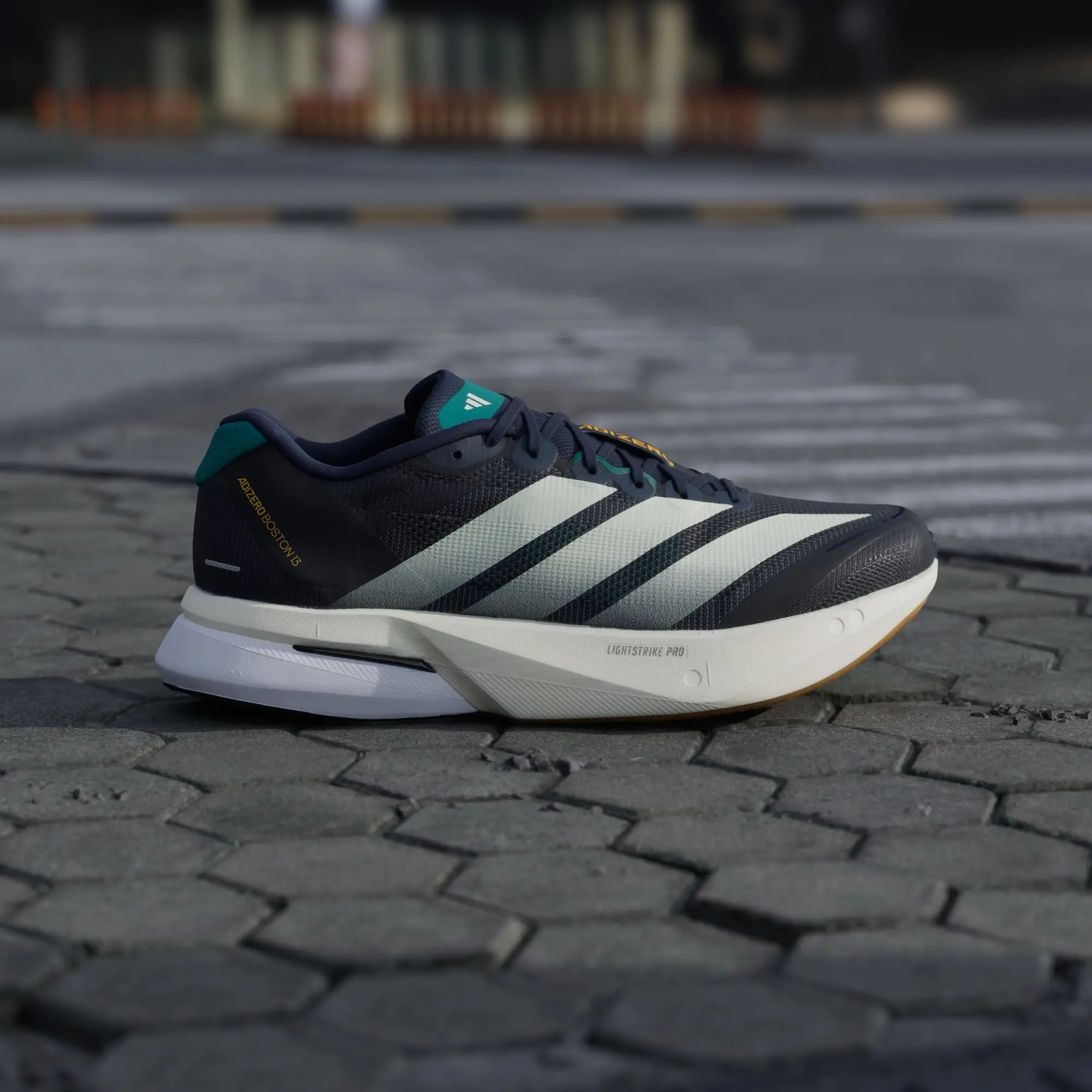 Alternative view of Giày Adidas Adizero Boston 13 ‘Night Indigo’ KH8859