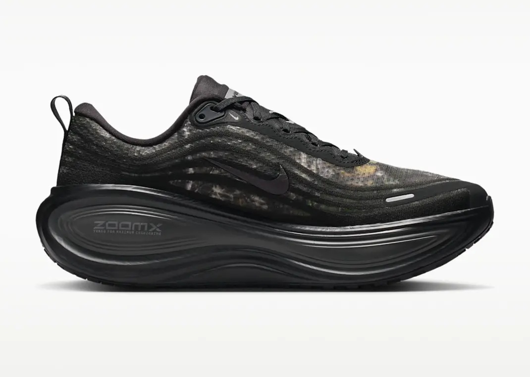Alternative view of Giày Nike Vomero Plus 'Realtree Camo Black' IM3985-001