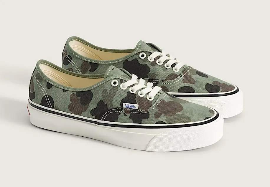 Alternative view of Giày Vans Premium Authentic 'Duck Camo Green' VN000EBNCX3