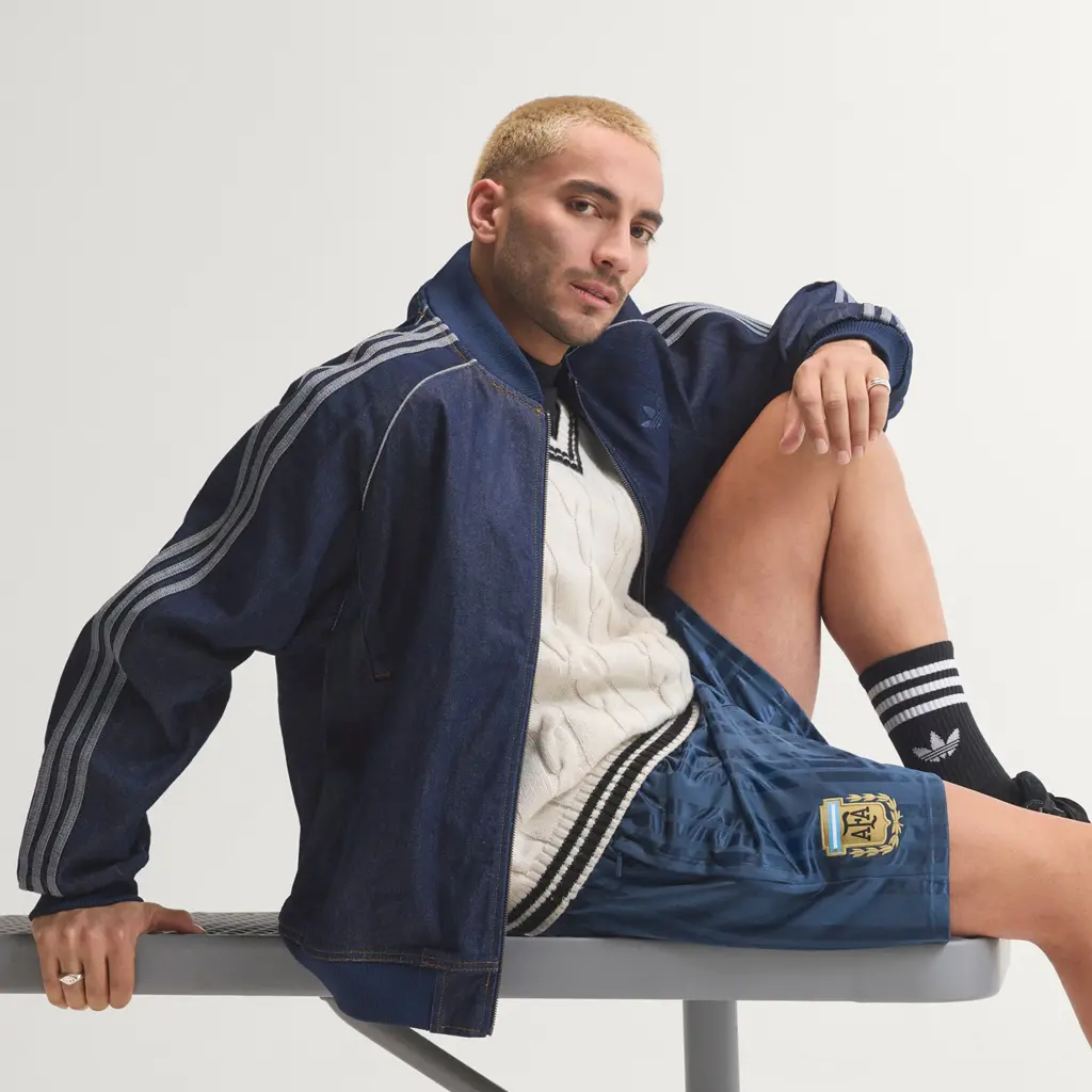 Alternative view of Quần Adidas Argentina EQT Shorts 'Crew Navy' KG2286