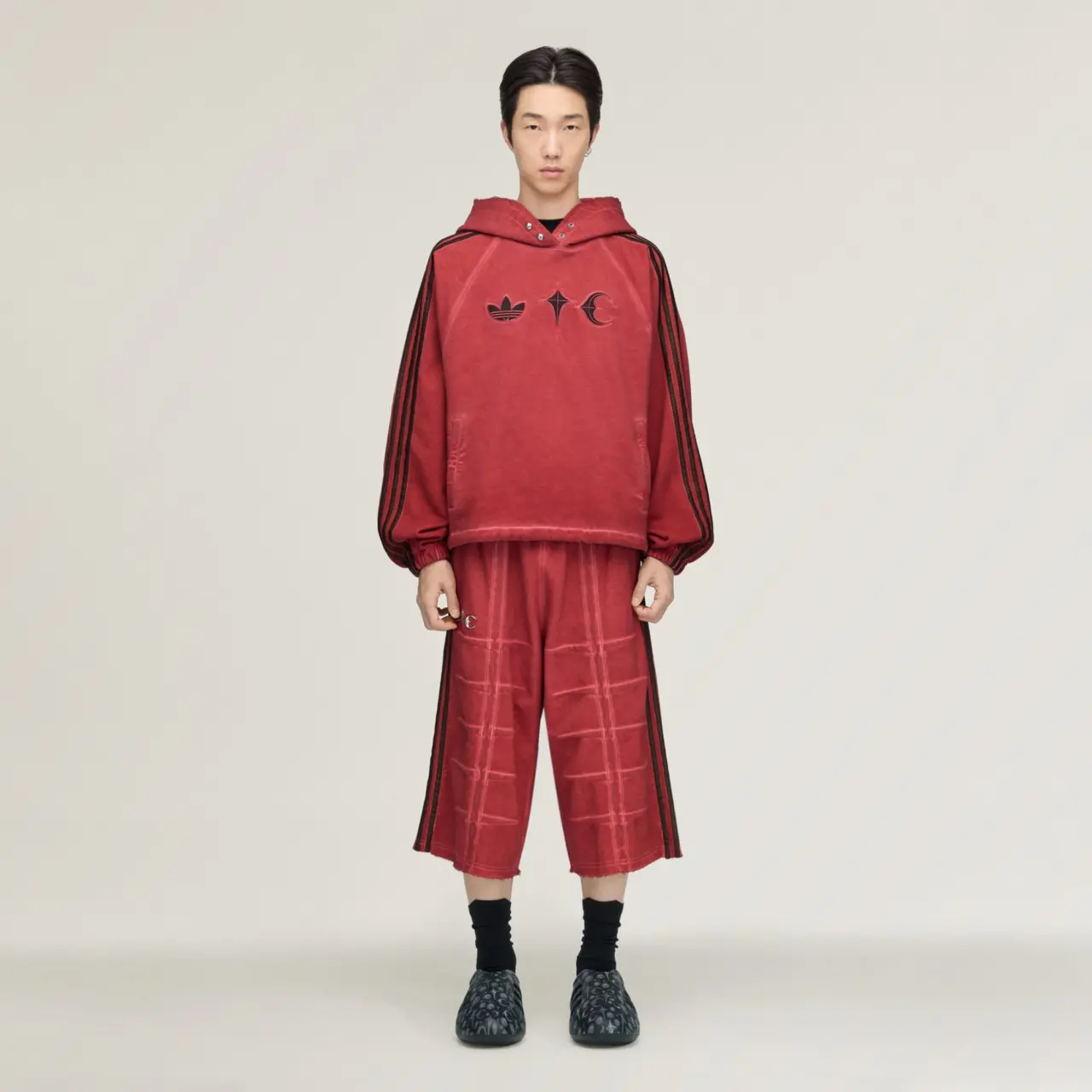 Alternative view of Quần Adidas Thug Club Sweat Jort ‘Power Red’ KF6911