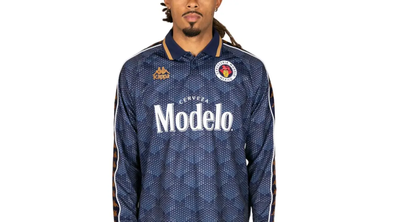 Hinh anh 1: Hinh anh bo suu tap Kappa x Modelo Summer of Futbol tai pop-up New York