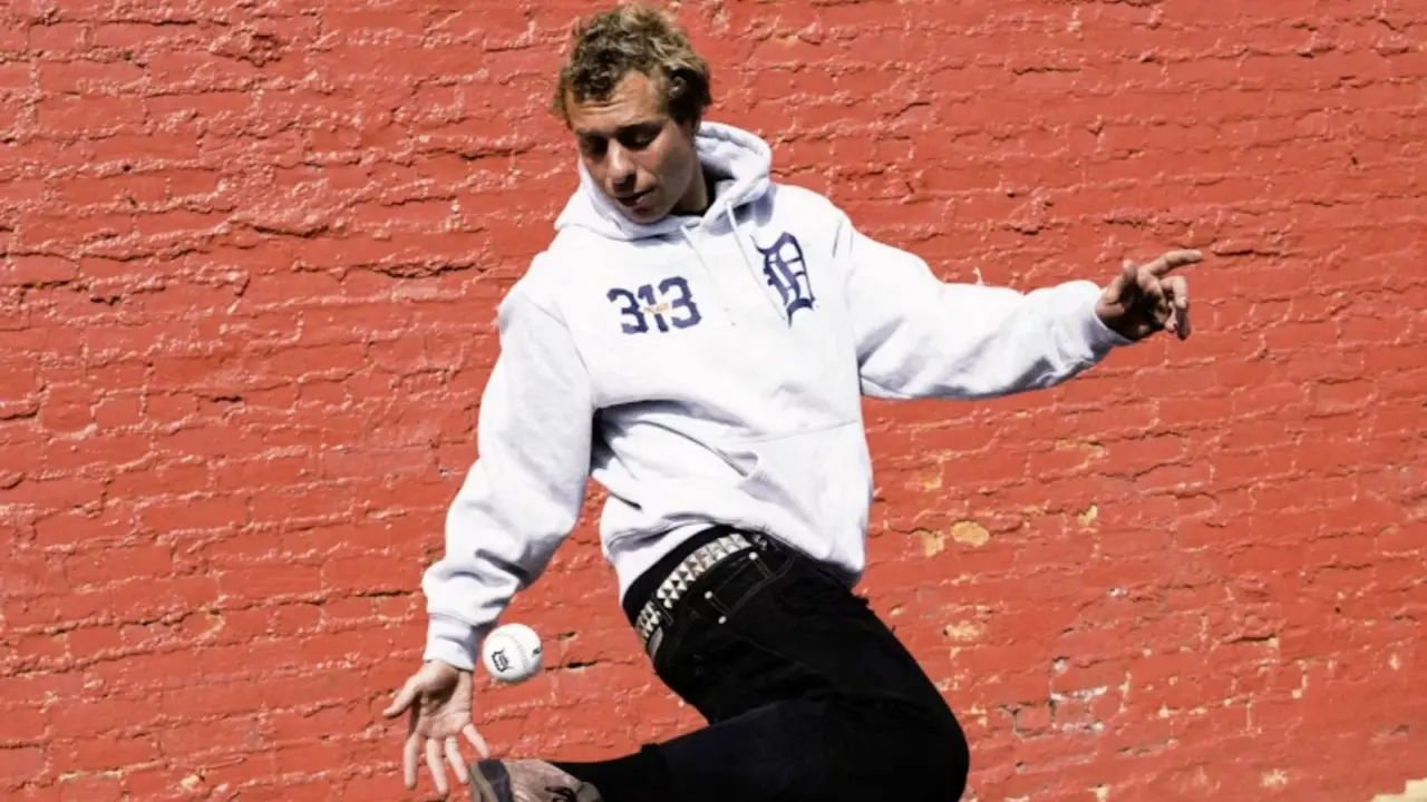 Hinh anh 7: Hinh anh bo suu tap Palace Skateboards x Detroit Tigers '313'