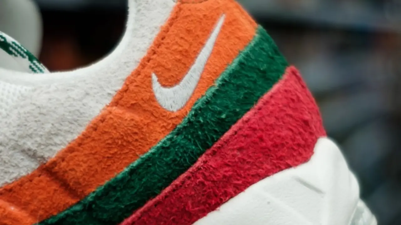 Hinh anh 3: Nike Air Max 95 phoi mau 7-Eleven tro thanh tam diem tranh chap phap ly