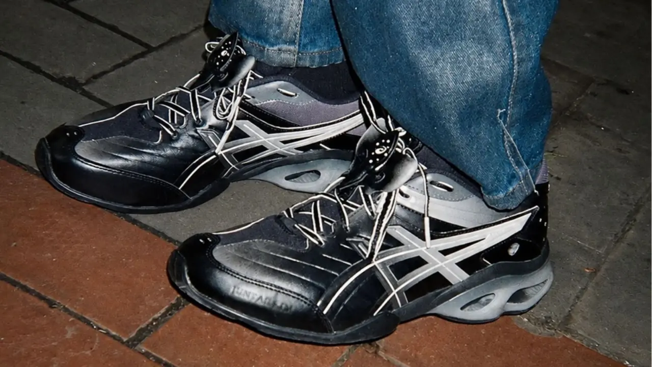Hinh anh 6: Giay ASICS x Juntae Kim Gel-Kinetic FR voi chi tiet hoa thao roi