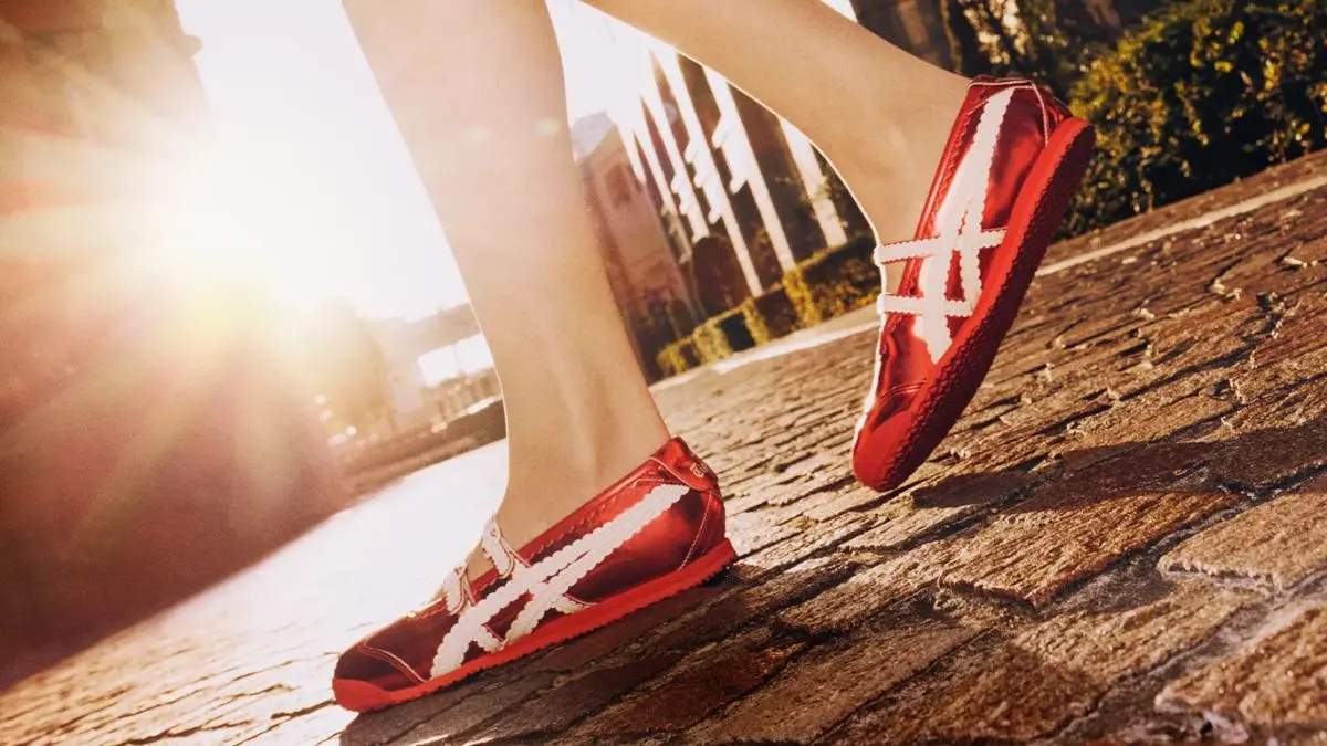 Onitsuka Tiger Gymnarina - phien ban balletcore tu Mexico 66