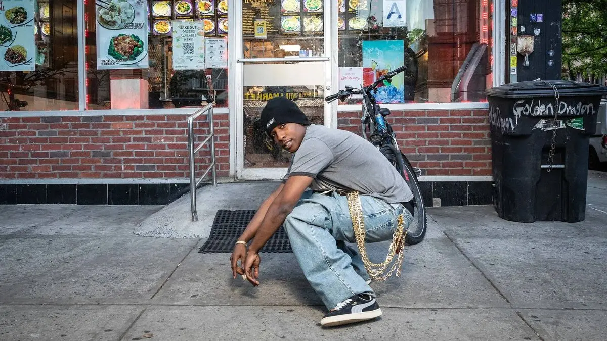 A$AP Rocky hop tac voi Puma hoi sinh giay Suede '94