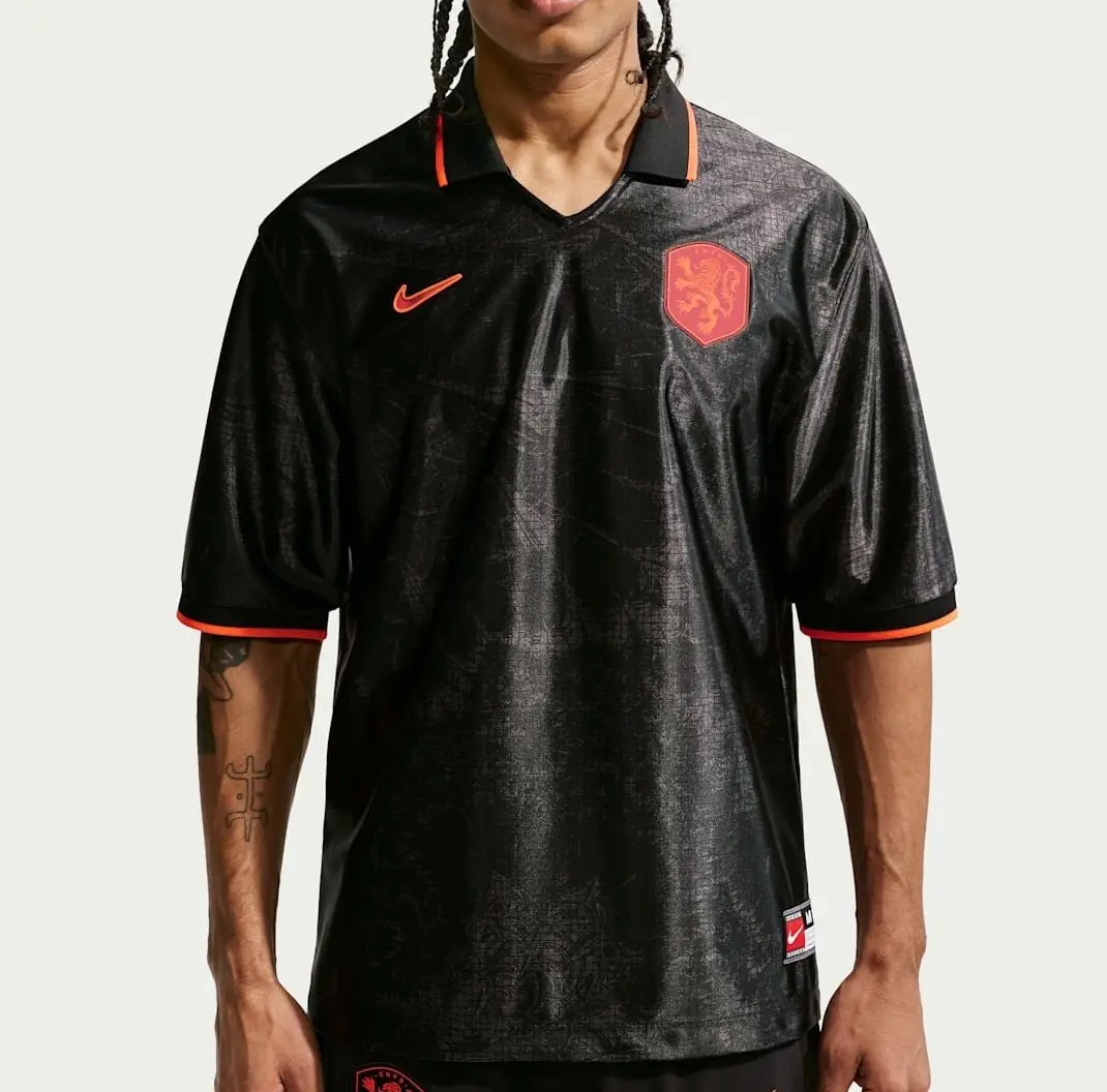Alternative view of Áo Nike Netherlands Energy Dri-FIT Short-Sleeve IH1868-010