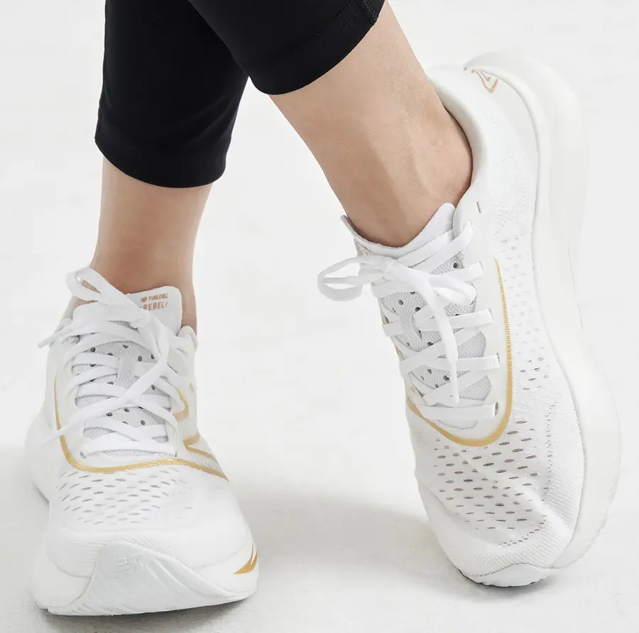 Alternative view of Giày New Balance FuelCell Rebel v3 ‘White Gold’ WFCXMW3