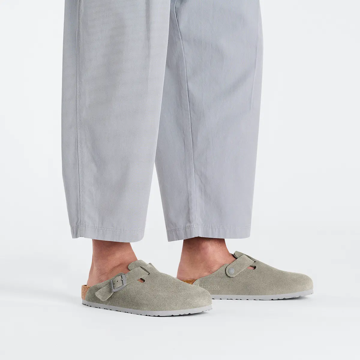Alternative view of Giày Birkenstock Boston Suede 'Stone Coin' 1027688