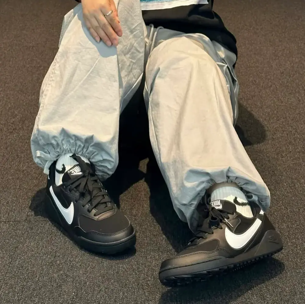 Alternative view of Giày Nike Terra Manta 'Black White' HQ4502-001