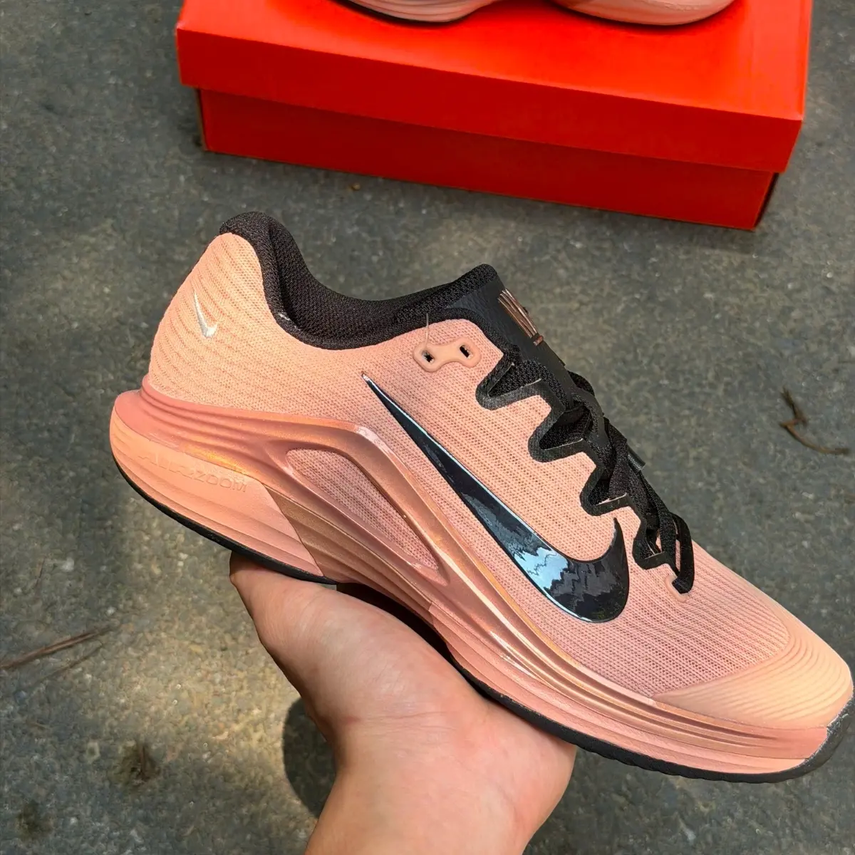 Alternative view of Giày Nike Vapor 12 PRM 'Metallic Red Bronze' IM4330-900