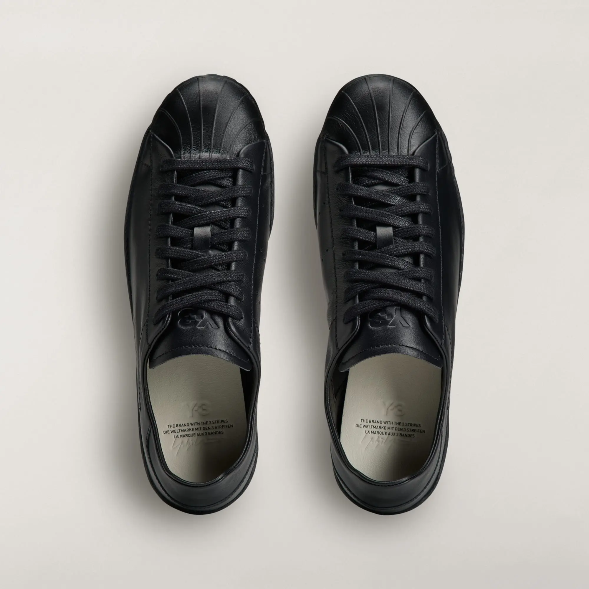 Alternative view of Giày Adidas Y-3 Superstar Trainers 'Black' LA6691