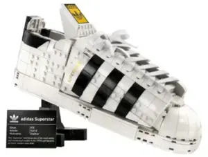 Mô hình Lego Adidas Originals Superstar 10282