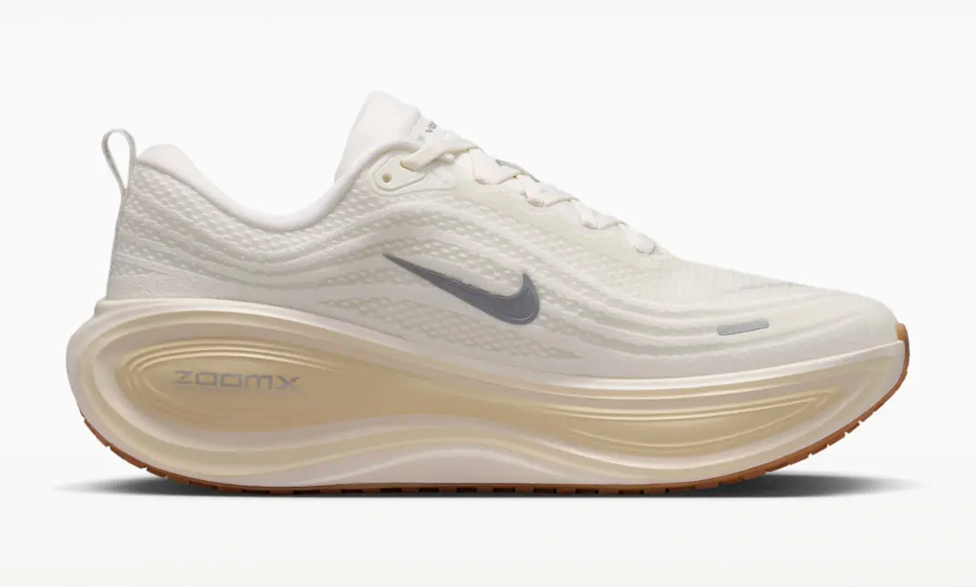 Alternative view of Giày Nike Vomero Plus 'Coconut Milk' IM8336-100