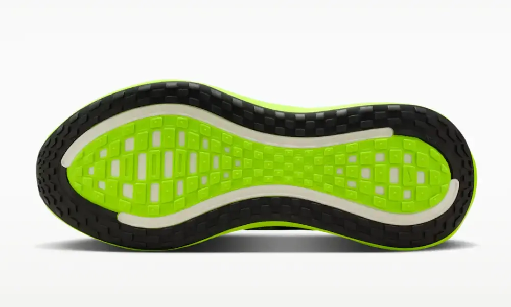 Alternative view of Giày Nike Vomero Plus SE ‘Volt’ IM8072-999