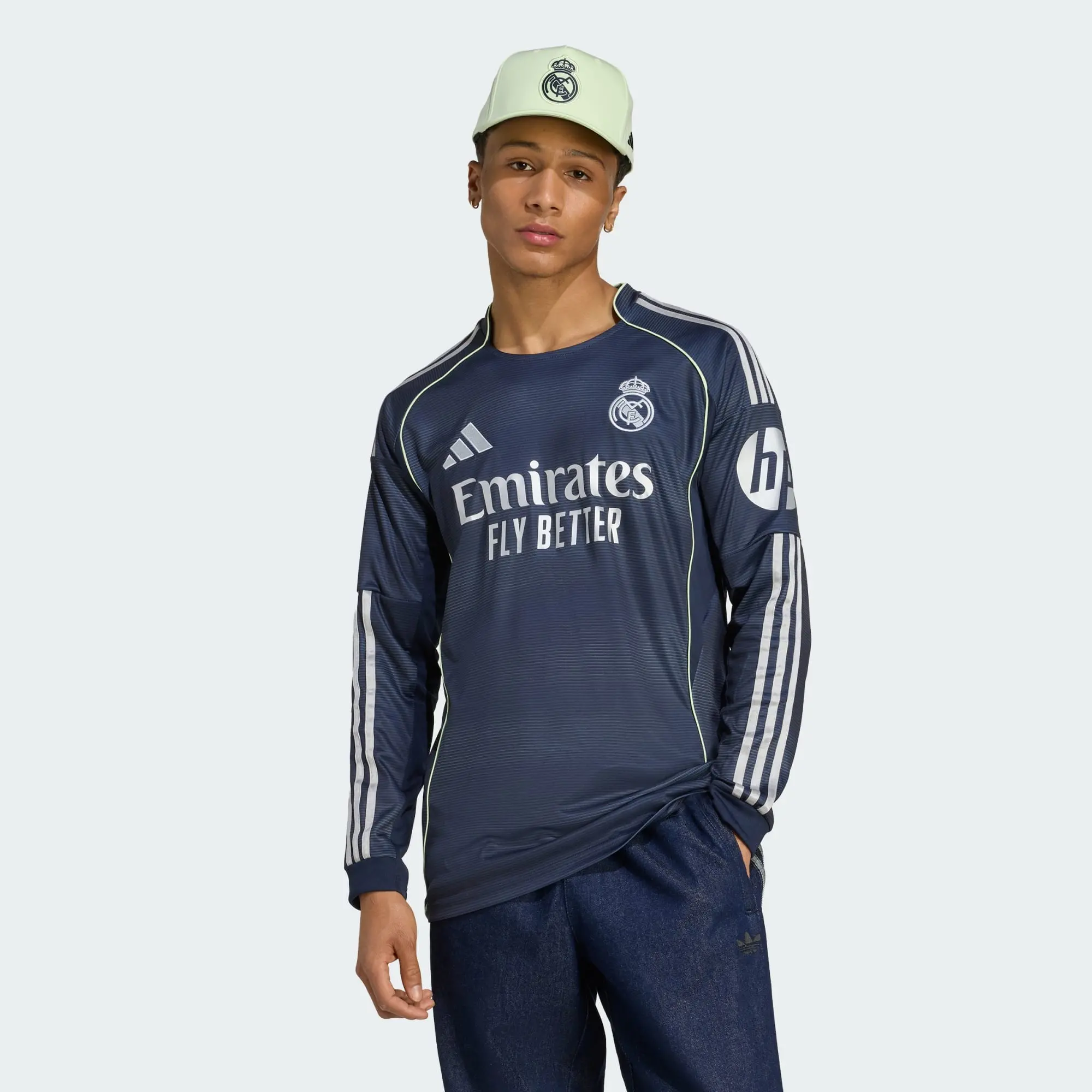 Alternative view of Áo Adidas Real Madrid 25/26 Long Sleeve Away Jersey JP3939