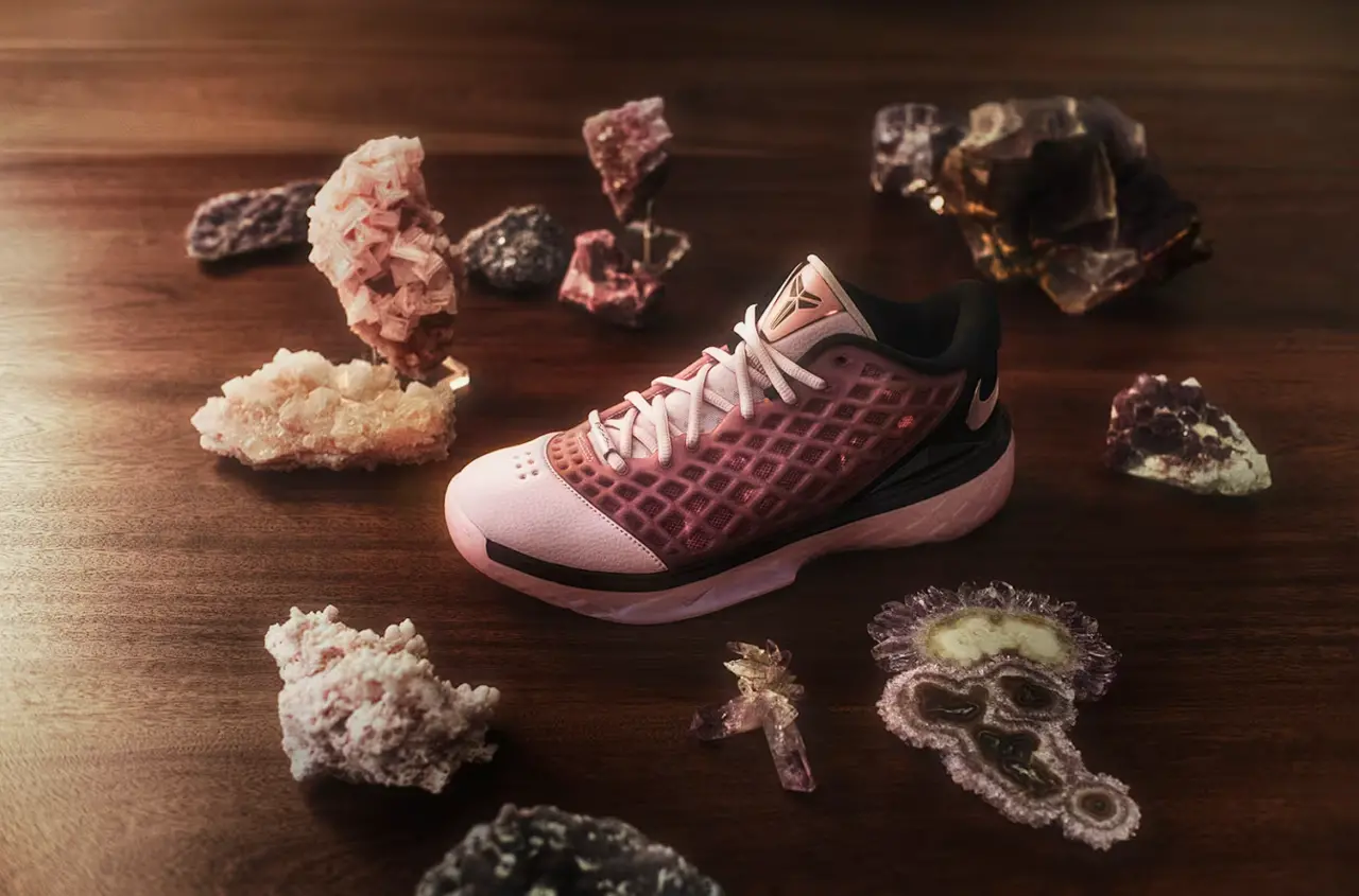Đánh giá chi tiết siêu phẩm Nike Kobe 3 Low Protro chuẩn bị ra mắt