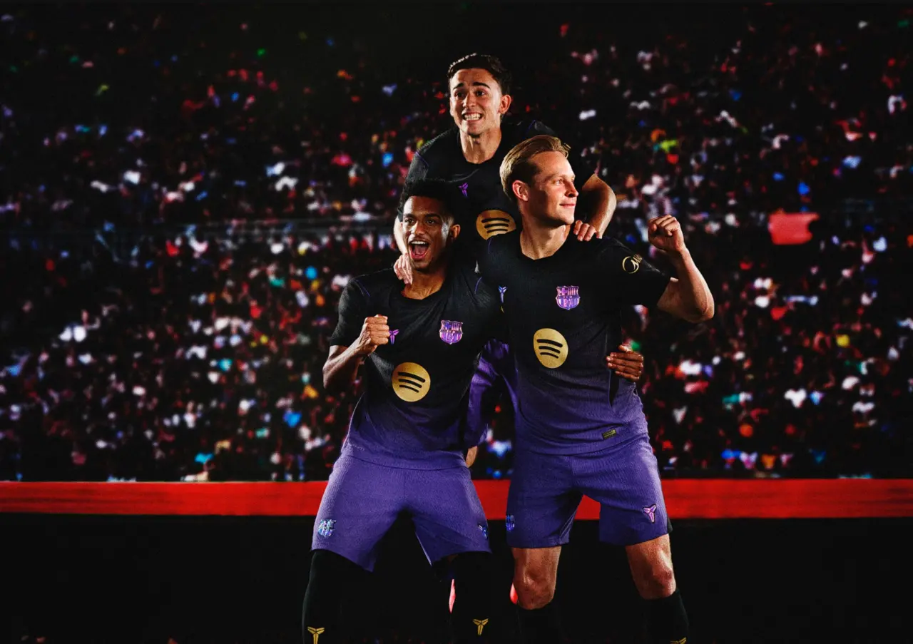Đánh giá chi tiết bộ áo đấu Nike Kobe FC Barcelona cực phẩm