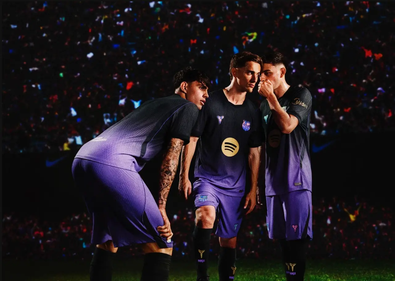 Đánh giá chi tiết bộ áo đấu Nike Kobe FC Barcelona cực phẩm