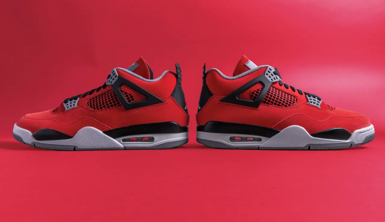 Đánh giá chi tiết siêu phẩm Air Jordan 4 Toro Bravo chuẩn bị tái xuất