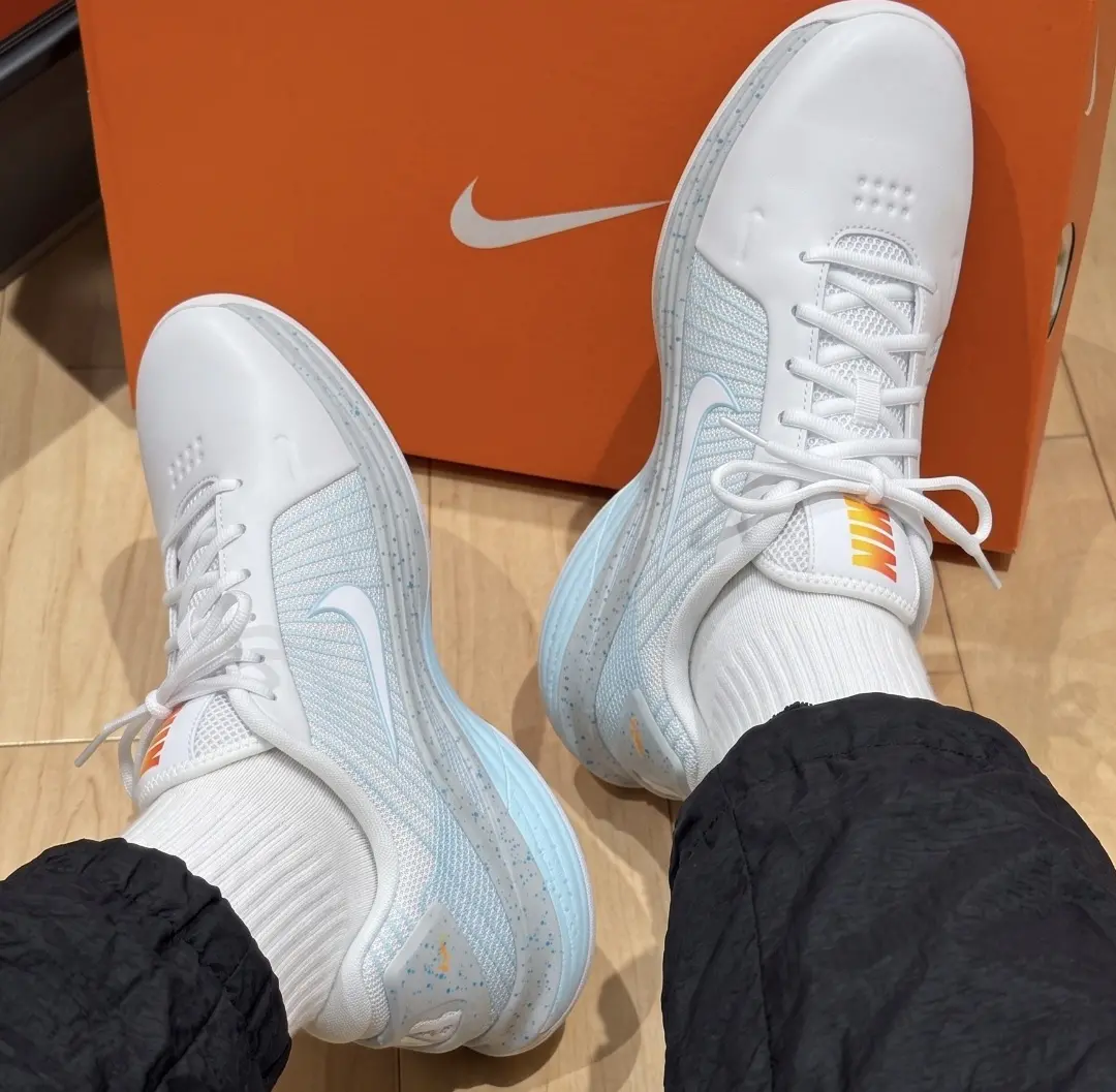 Alternative view of Giày Nike Vapor 12 Hypersmash HC 'Photon Dust' HV1488-001