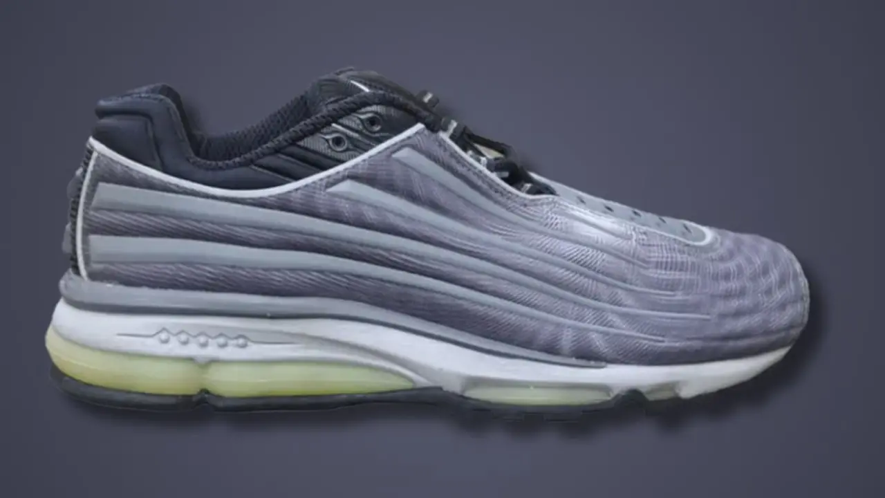 Hinh anh 6: Hinh anh Nike Air Max 2000 Retro phoi mau Triple Black, bieu tuong cua su hoi sinh dong san pham sneaker co dien.