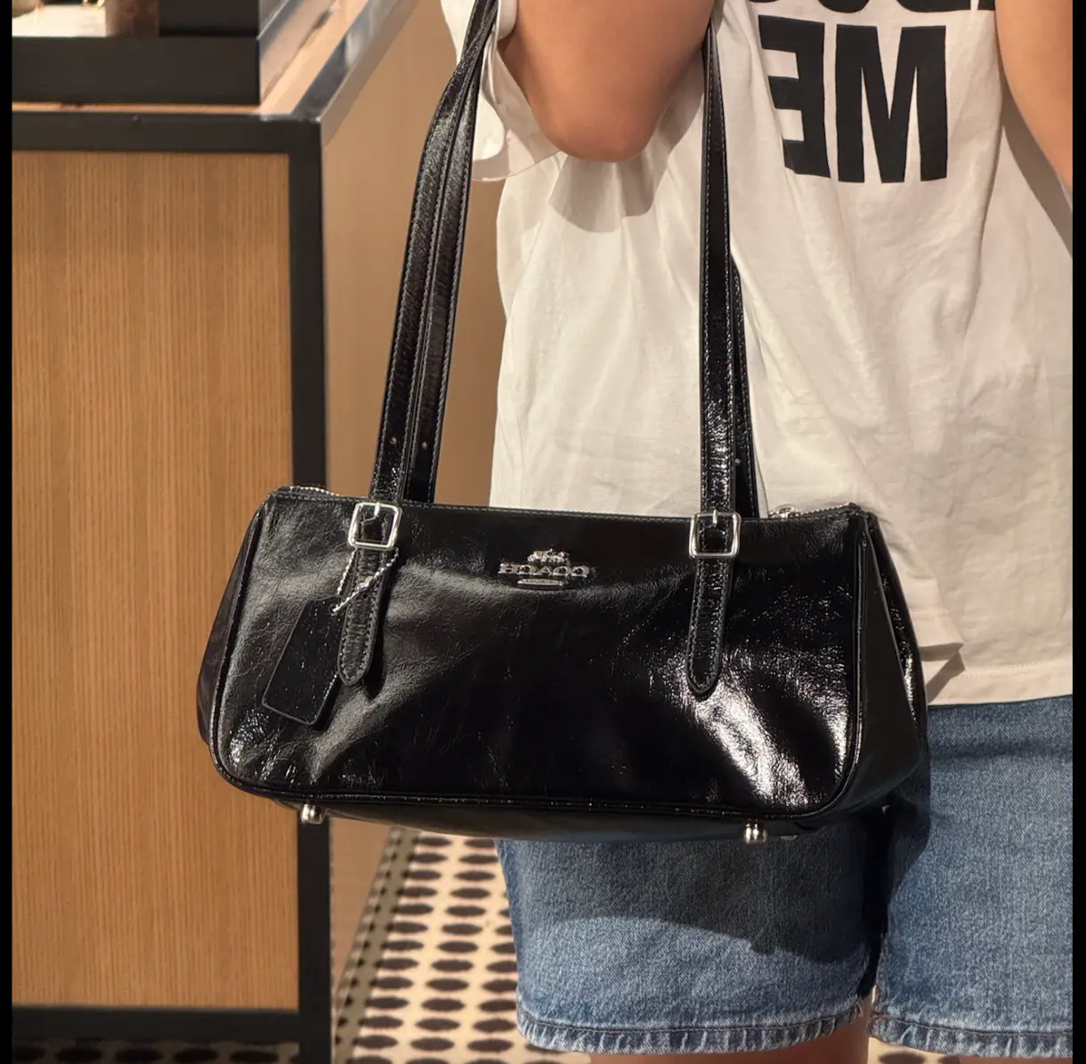 Alternative view of Túi Coach Asher Shoulder Bag 'Black' CBJ05-SVBK