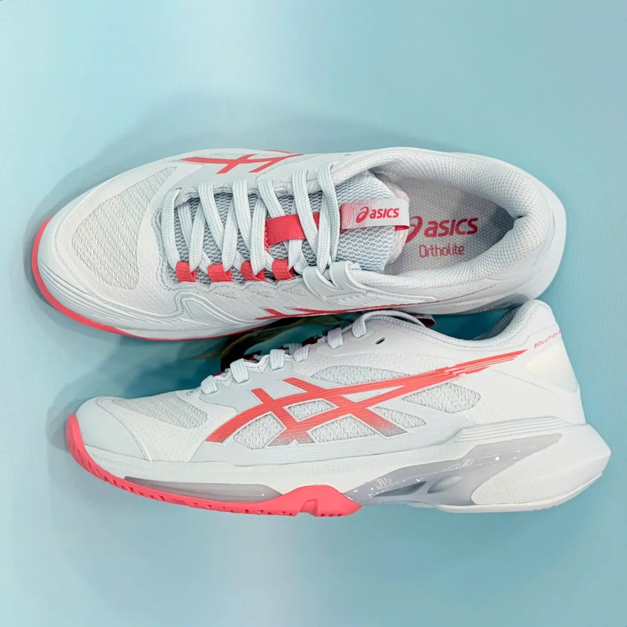 Đánh giá chi tiết giày tennis ASICS Solution Speed FF 4 siêu tốc độ