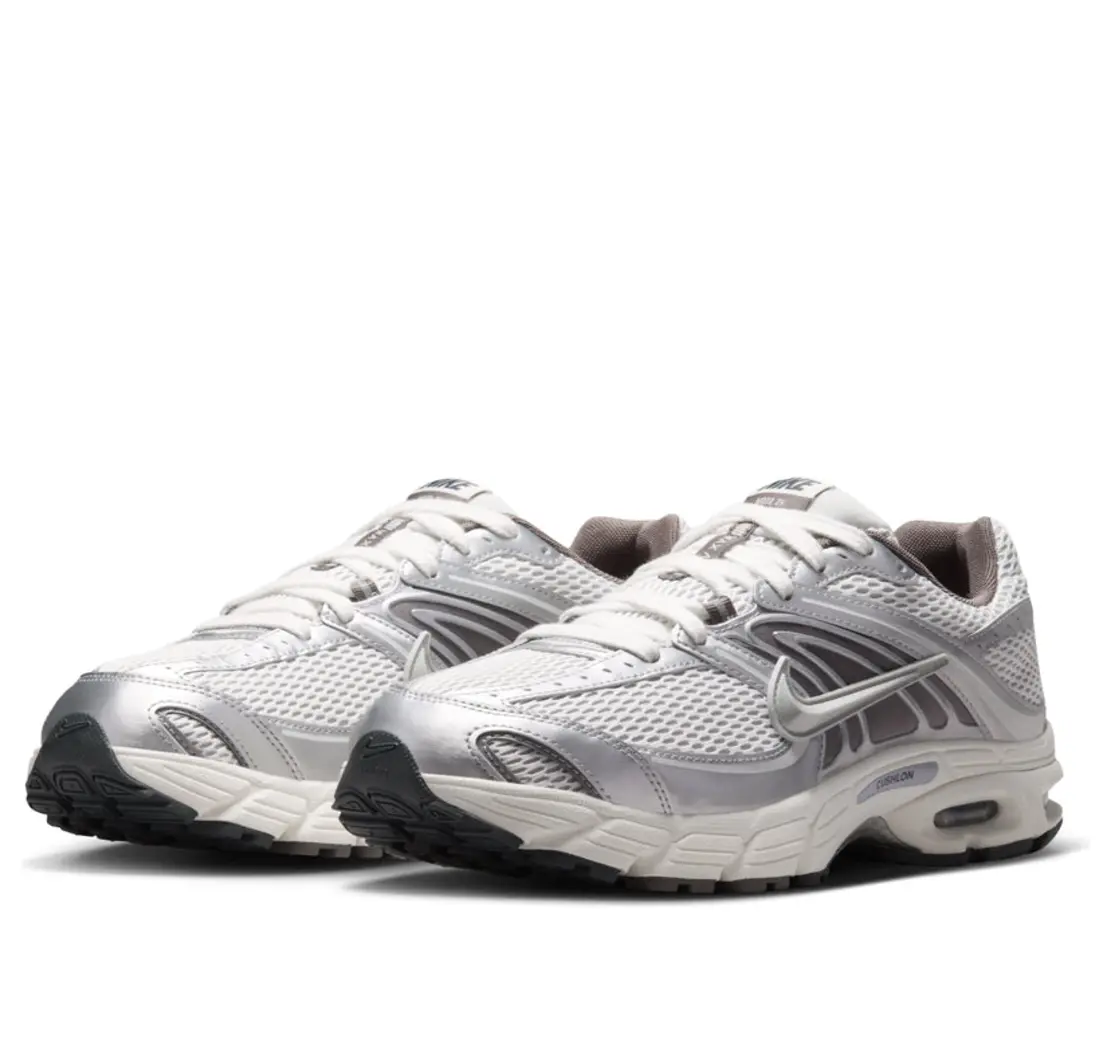 Alternative view of Giày Nike Air Max Moto 2K 'Metallic Silver' IV5759-094