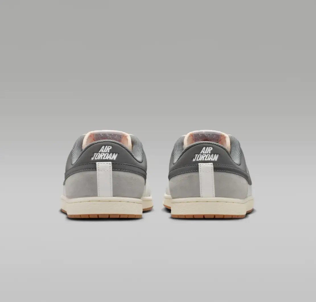 Alternative view of Giày Nike Air Jordan Skyline Low LE ‘Summit White’ IQ6425-001