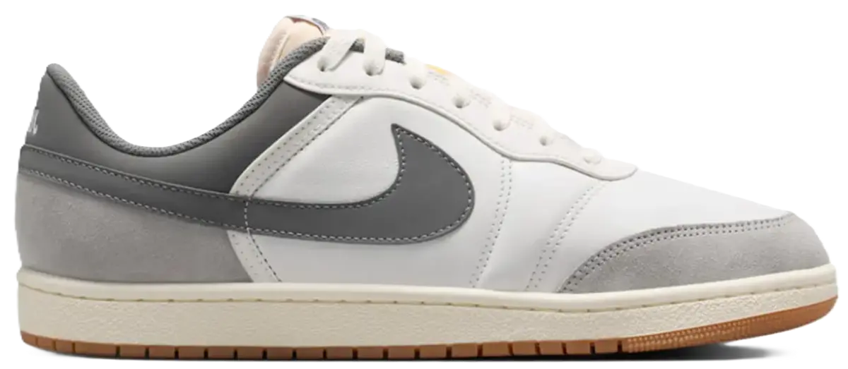 Giày Nike Air Jordan Skyline Low LE ‘Summit White’ IQ6425-001