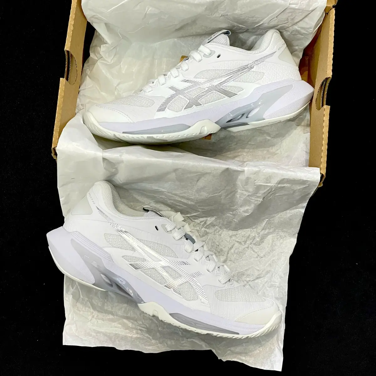 Đánh giá chi tiết giày tennis ASICS Solution Speed FF 4
