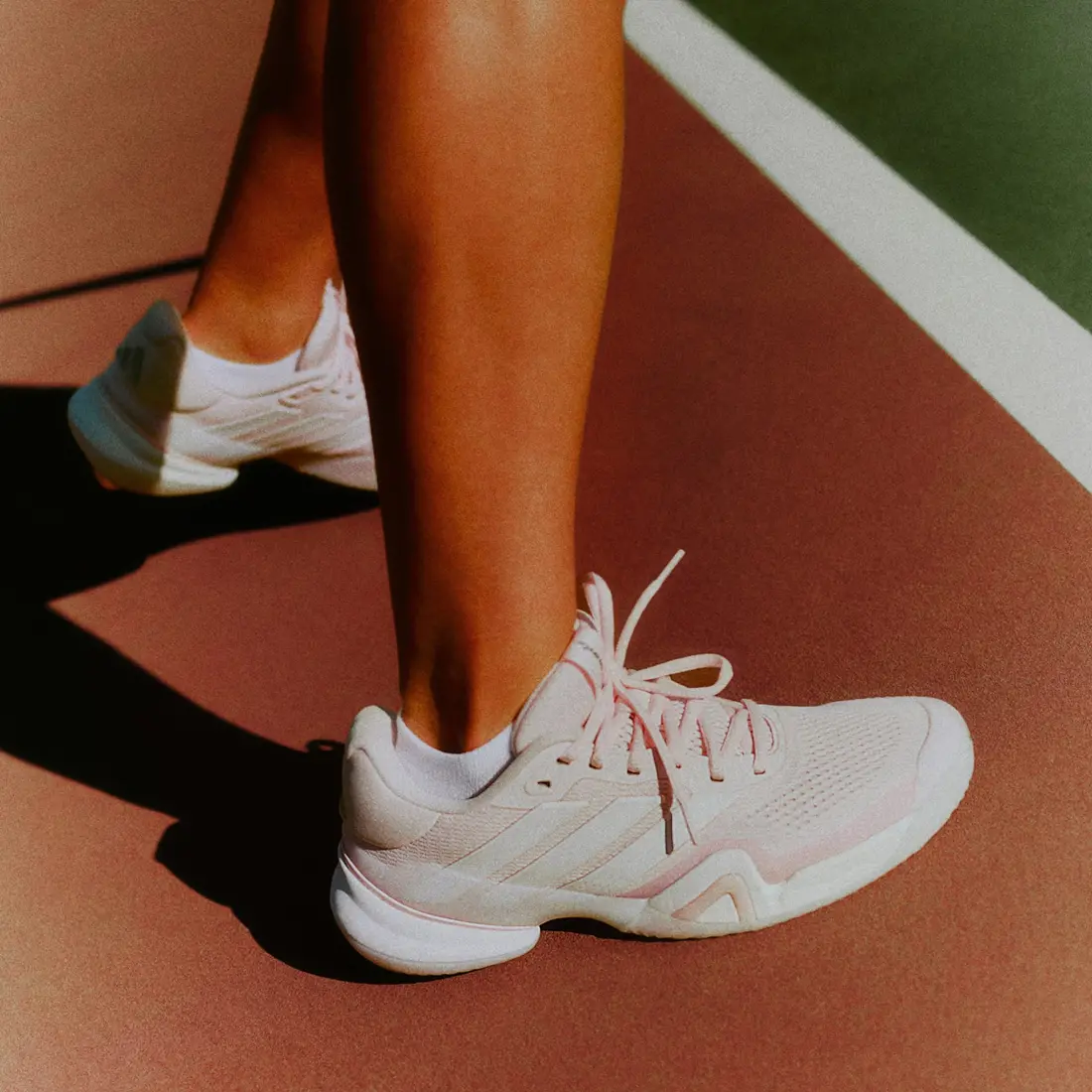 Alternative view of Giày Adidas Barricade 14 'Distilled Pink' KK4412