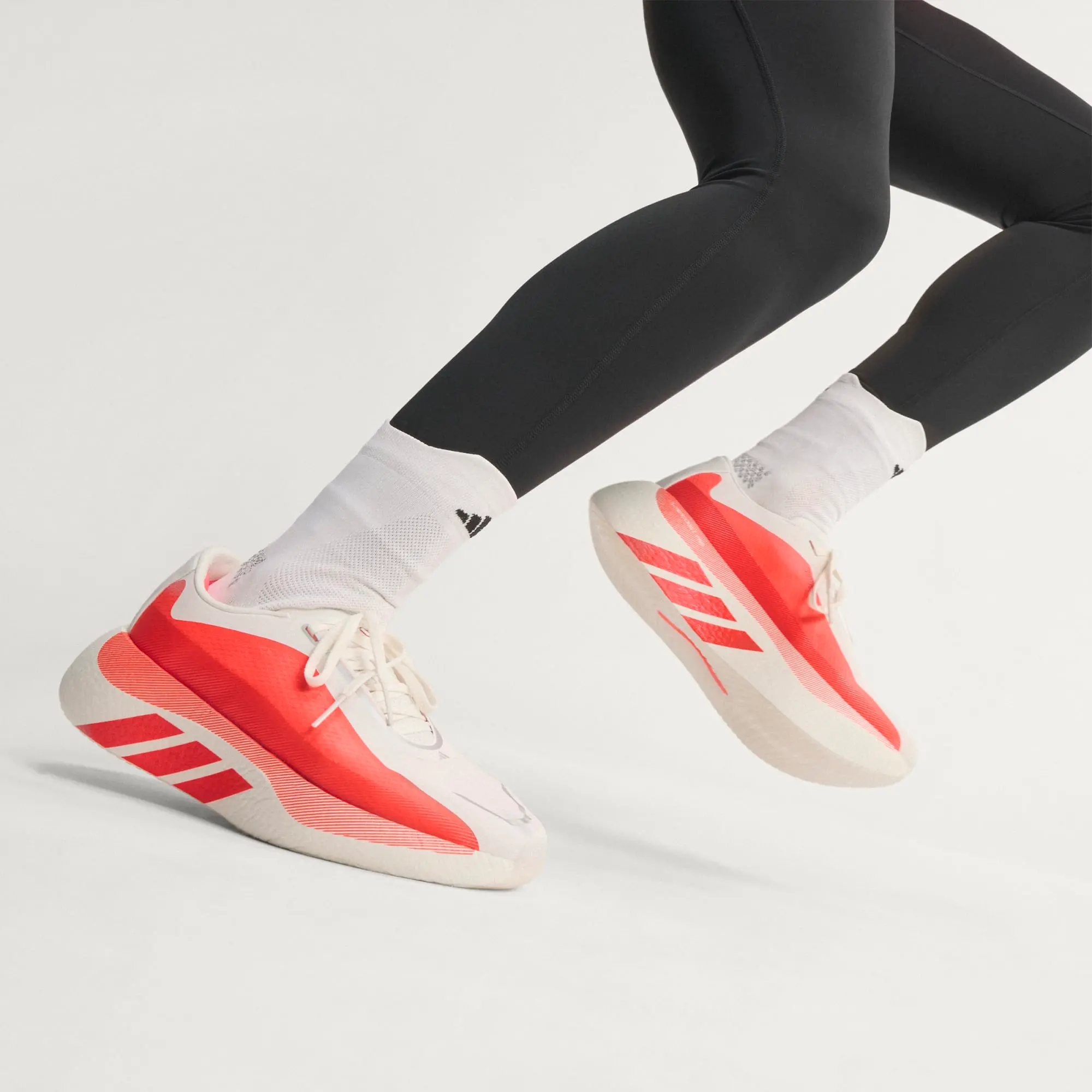 Alternative view of Giày Adidas Hyper Boost Edge 'Hyper White' KI4406