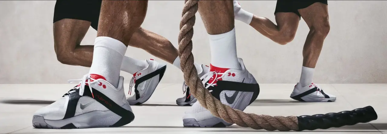 Đánh giá chi tiết hệ thống giày tập luyện Nike Hybrid mới nhất