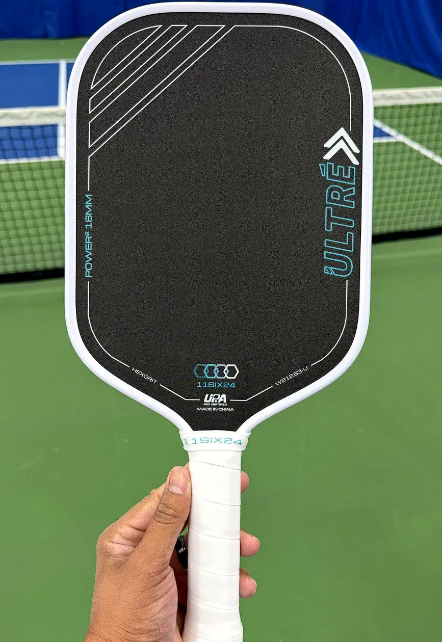Đánh giá chi tiết vợt pickleball 11six24 Power 2 Ultré chuẩn mực mới