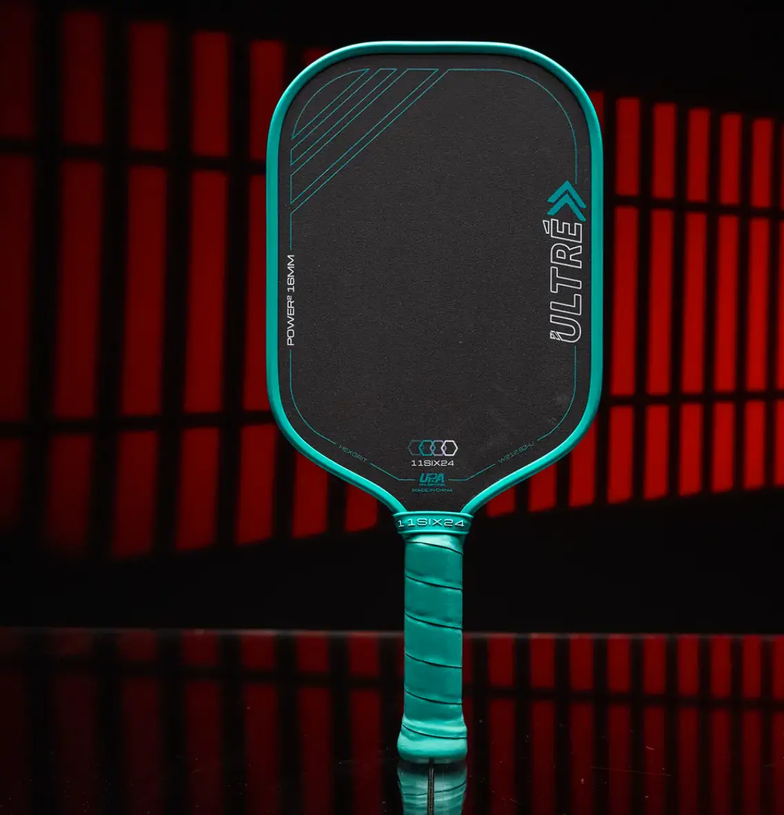 Đánh giá chi tiết vợt pickleball 11six24 Power 2 Ultré chuẩn mực mới