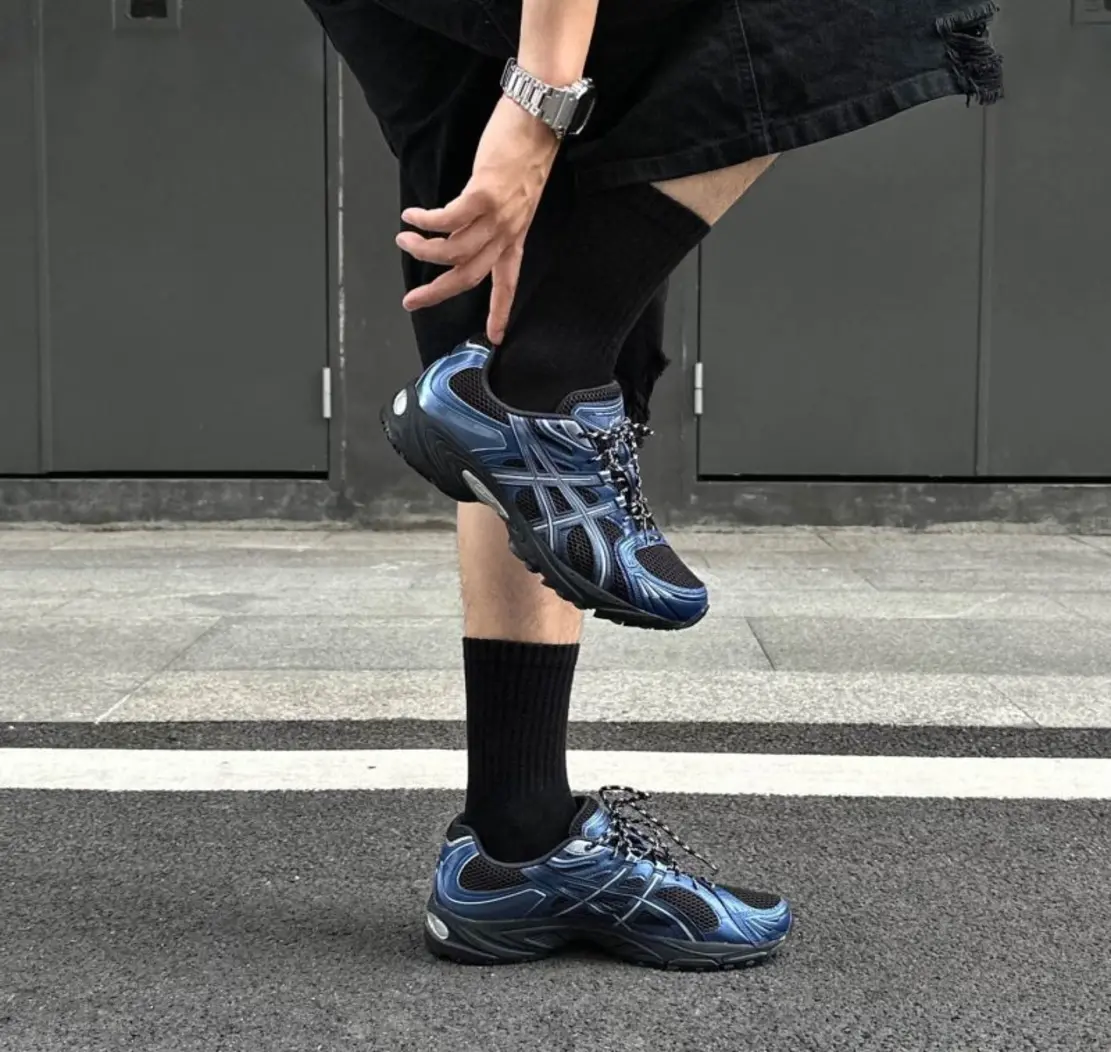 Alternative view of Giày Asics Gel 'Royal Blue' 1203A872-002