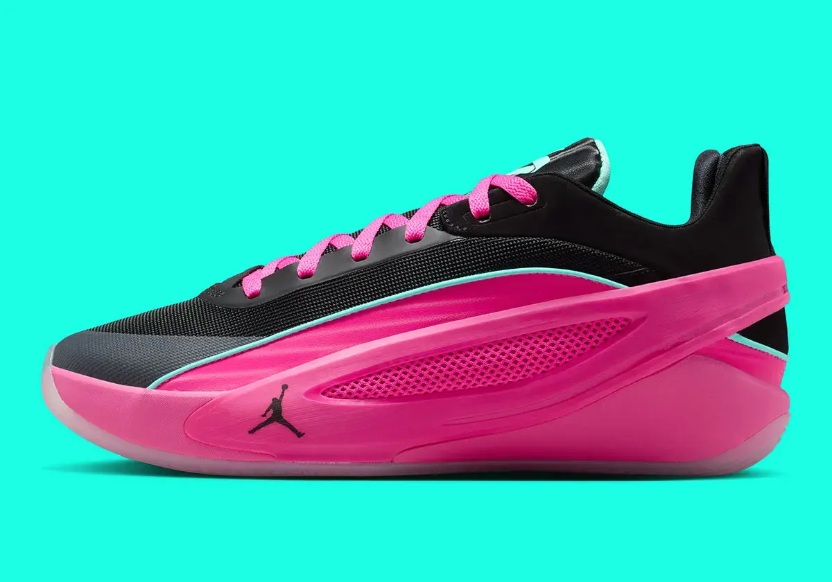 Alternative view of Giày Nike Air Jordan Luka 5 'Night Drive' HV8082-600