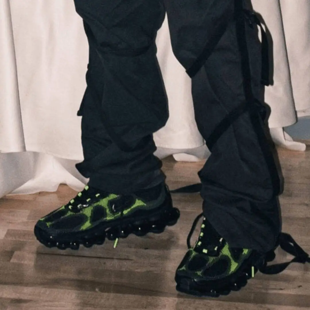 Alternative view of Giày Nike Air Liquid Max 'Black Green' IQ7634-001
