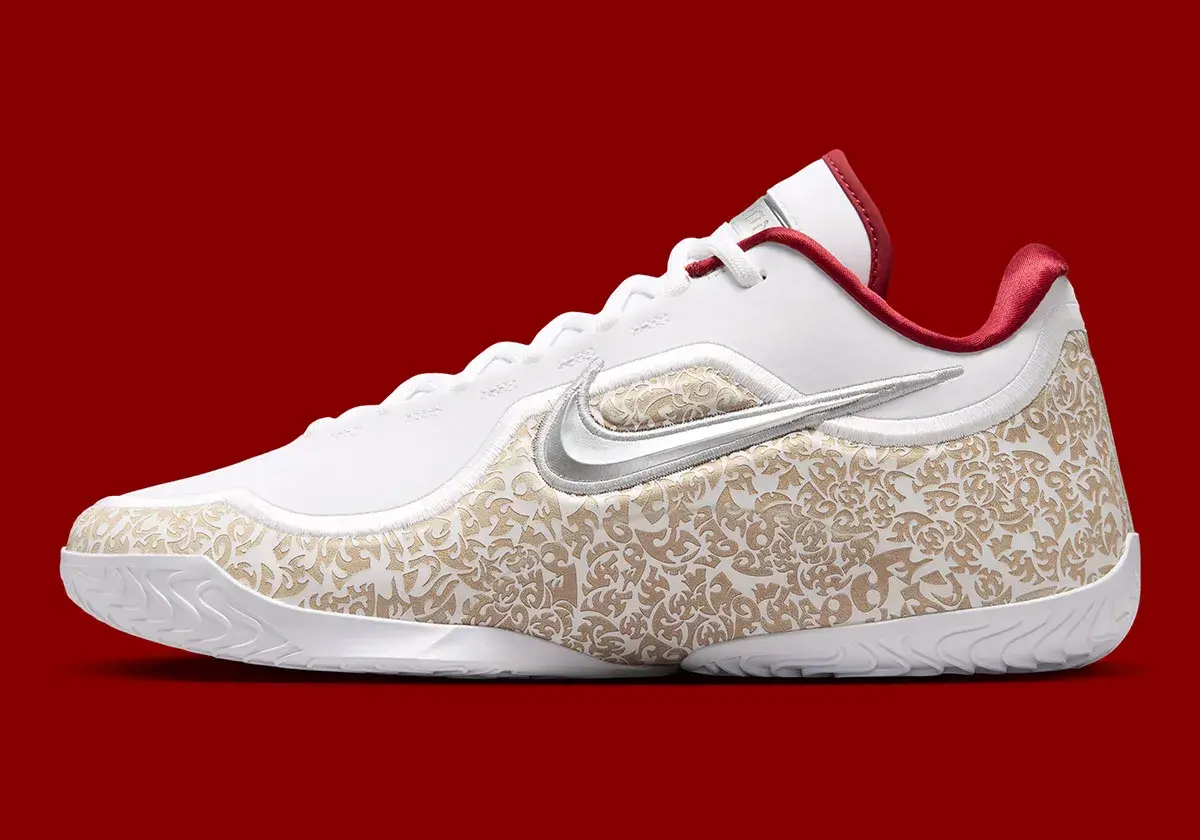 Alternative view of Giày Nike LeBron 23 'Laser' IM5125-100