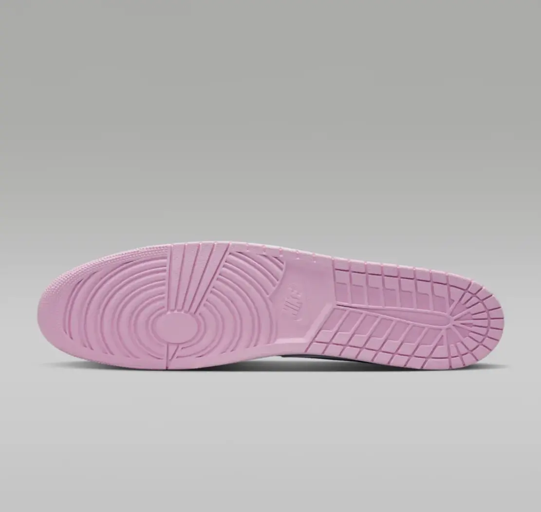 Alternative view of Giày Nike Air Jordan 1 Low SE ‘Summit White’ IO2048-100