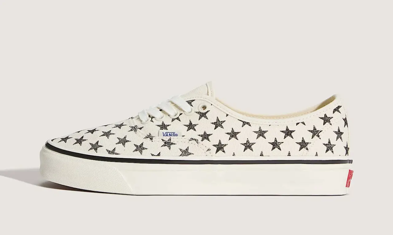 Giày Vans Premium Authentic 'White Black Star' VN000EAAKIG - Ảnh 6