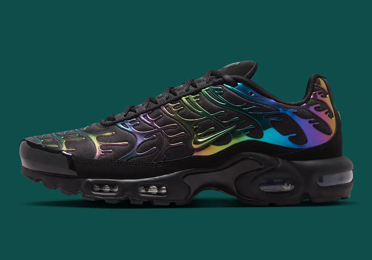 Alternative view of Giày Nike Air Max Plus 'Oil Slick' IH7960-001